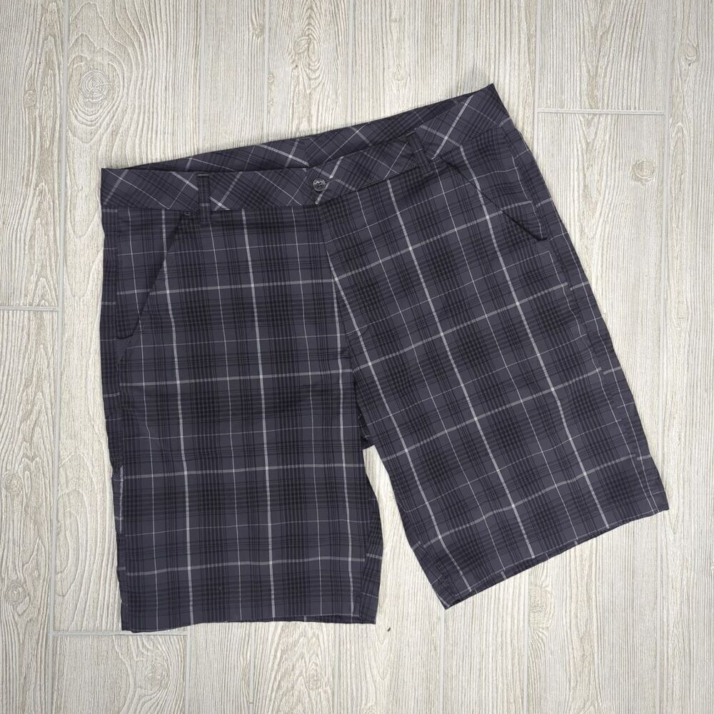 Vintage Fila Sport Men’s Size 38 Flat Front Blue Plaid Golf Shorts